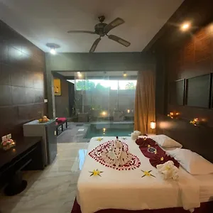 Bali Golden Elephant Boutique Indonesia